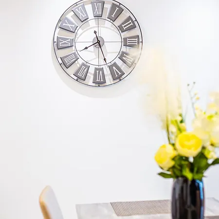 Daire Qawra Two Bedroom New *