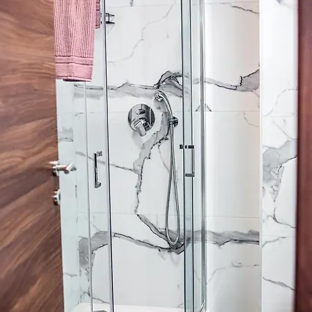 Qawra Two Bedroom New * 세인트폴스베이