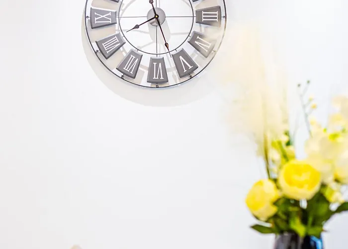 Lägenhet Qawra Two Bedroom New *