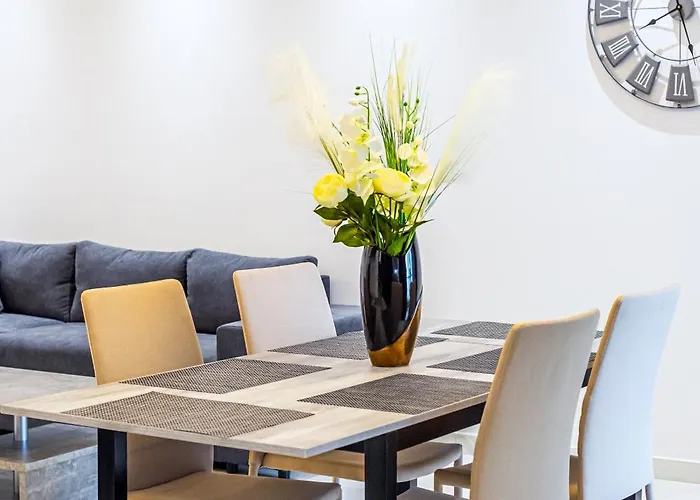 Qawra Two Bedroom New